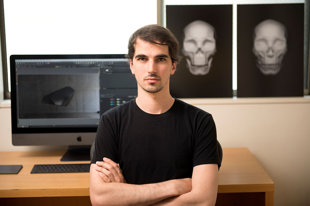 彫刻家出身のデジタルアーティスト、ルイジ・オノラが実践するiMac Proを活用した映像制作術