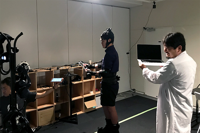 VR/ARなどの最先端技術の研究開発組織「GREE VR Studio Lab」の活動を正式に開始、ディレクターに白井暁彦博士が就任（グリー）