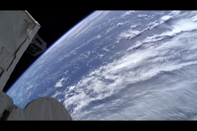 国際宇宙ステーション「きぼう」日本実験棟が捉えた400km上空からの地球の4K動画の販売を開始（アマナイメージズ）
