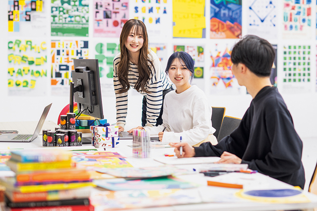 グラフィックデザイン学科 イラストレーションコース
